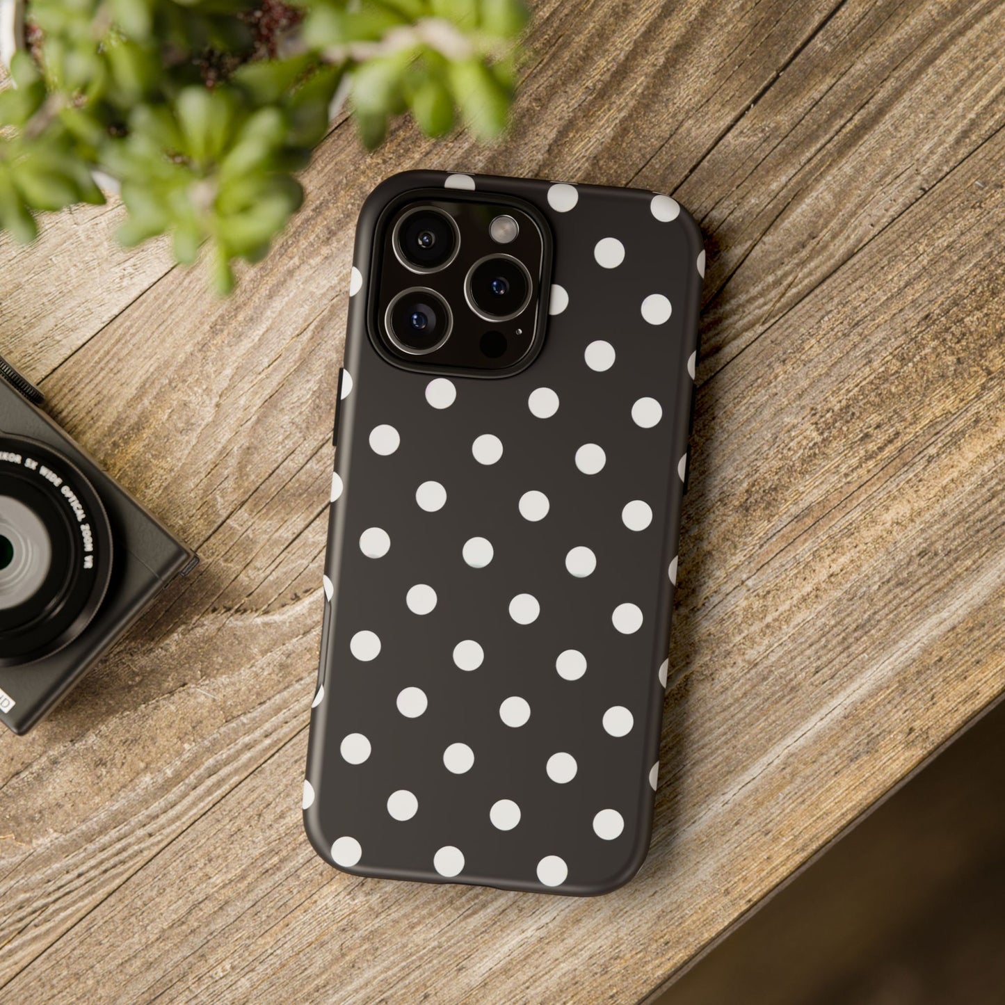 iphone case Classic Black & White Dots
