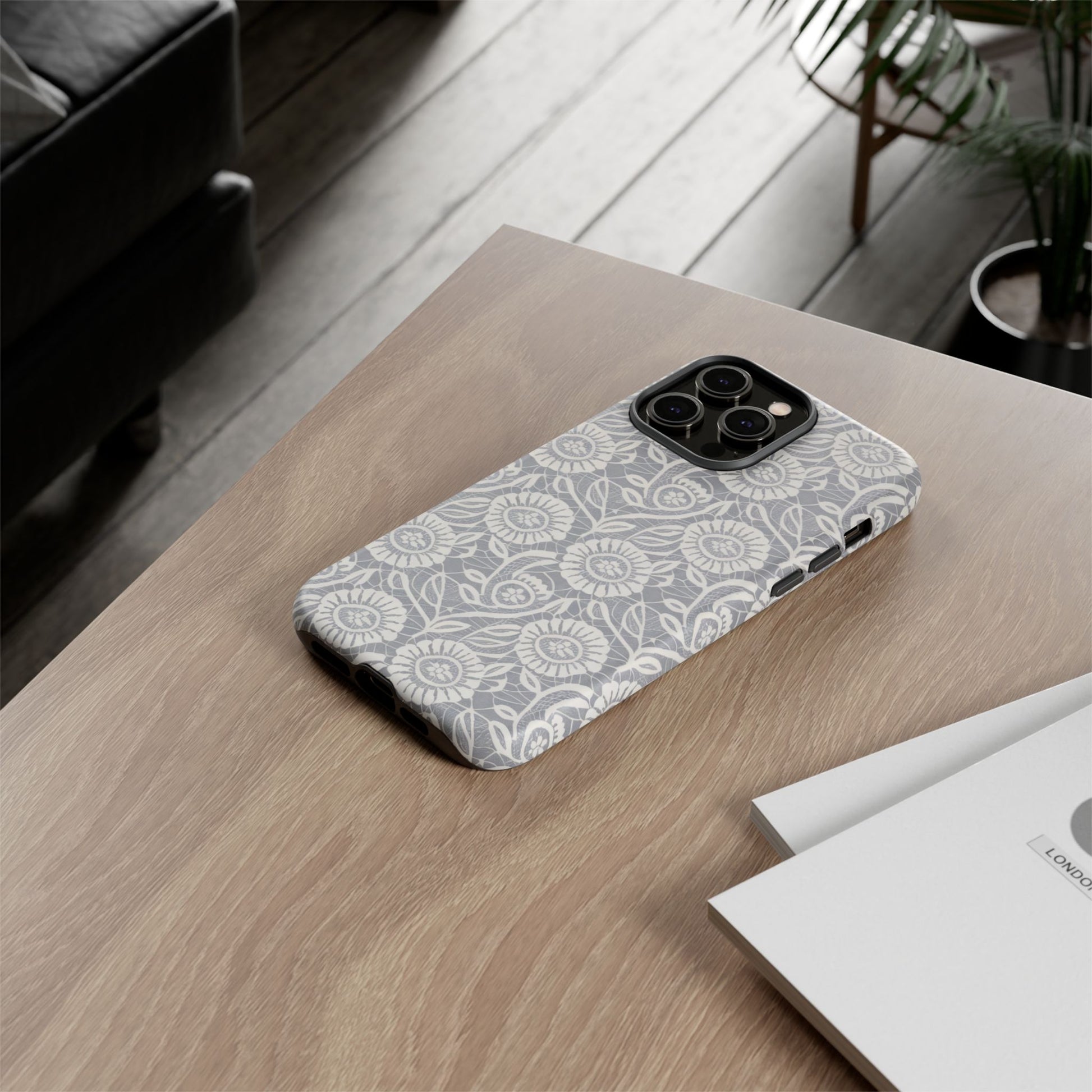 iphone case Modern Lace Blooms
